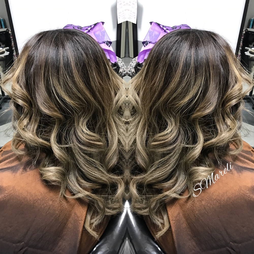 Meet your Posher, Mareli